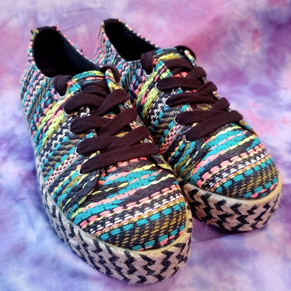 Circus by Sam Edelman Platform Sneakers: 7 - Picture 6 of 13
